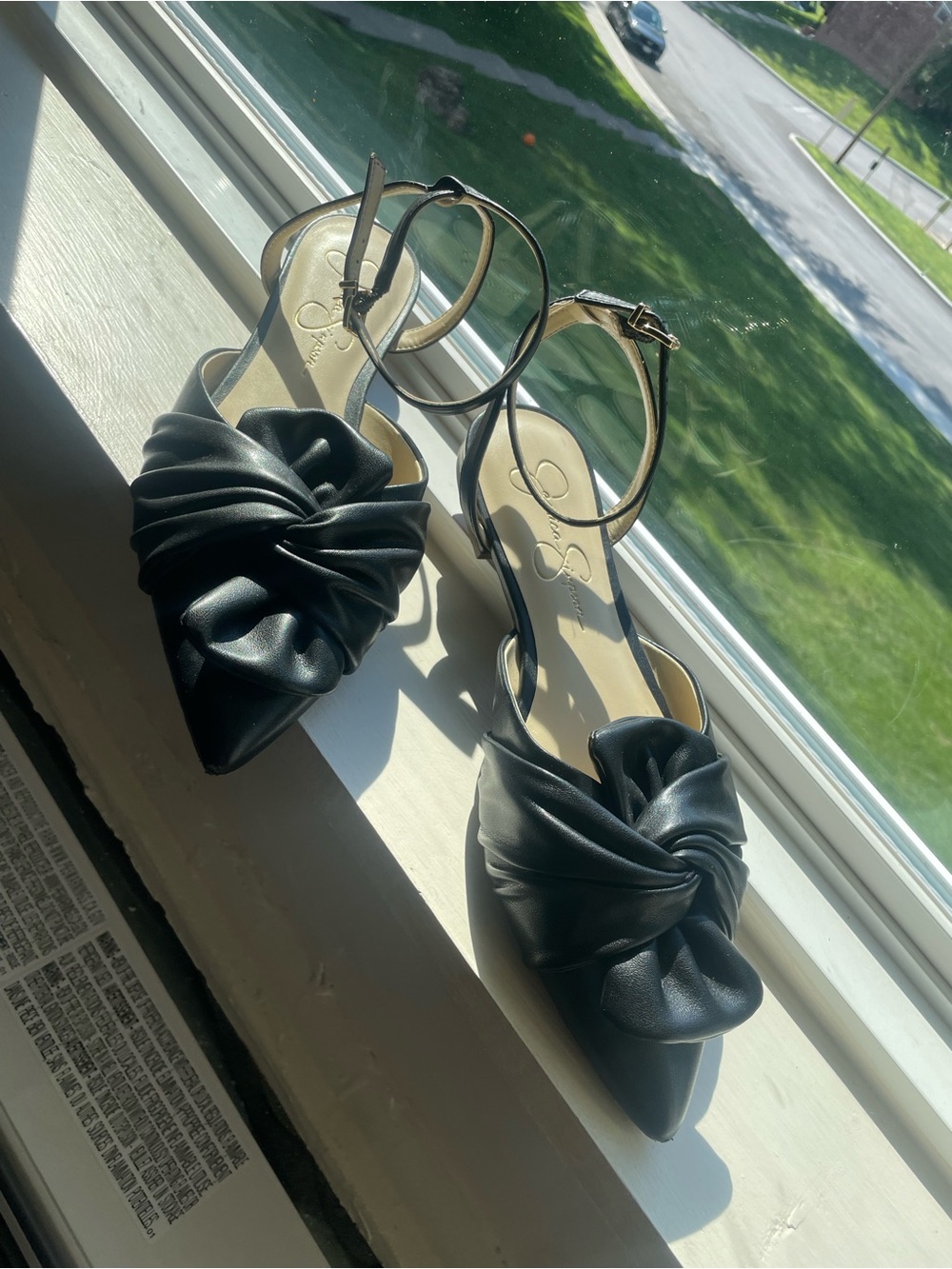 Jessica Simpson Black Pointed Knot Ankle-Strap Flats - Picture 1 of 2